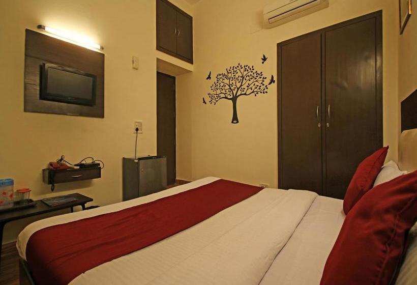 Fotos del hotel Oyo Rooms Safdarjung Extension:  25