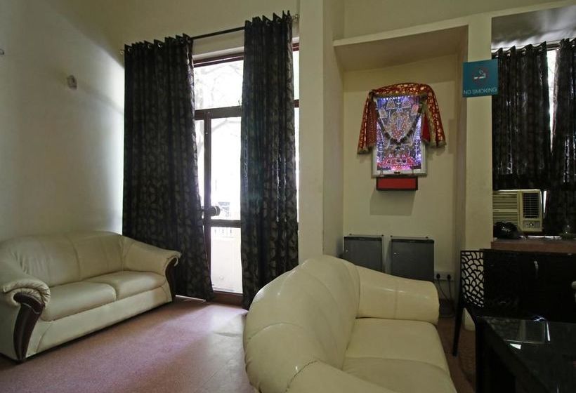 Fotos del hotel Oyo Rooms Safdarjung Extension:  15