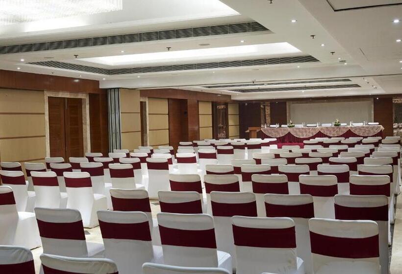 Fotos del hotel The P L Palace Agra:  18