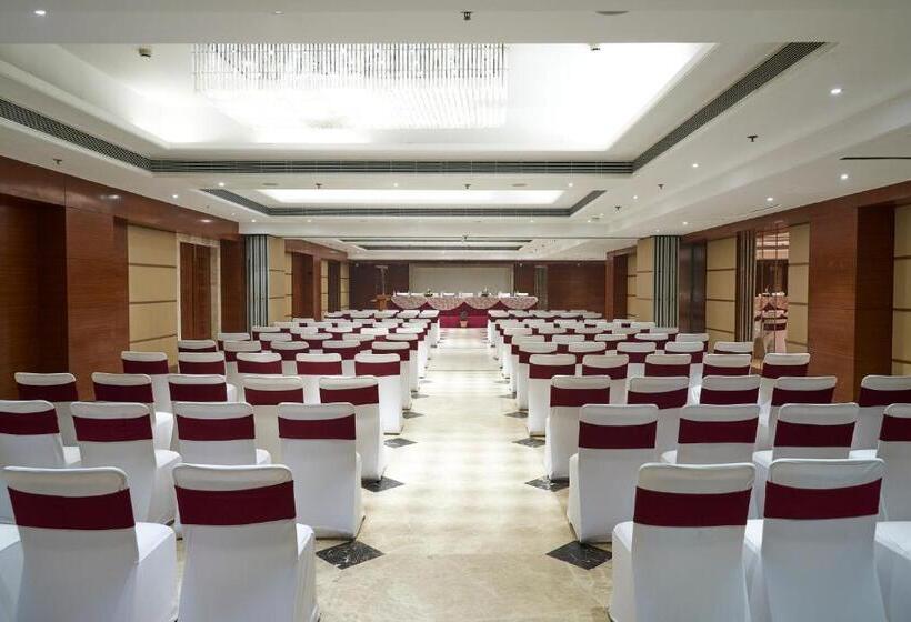 Fotos del hotel The P L Palace Agra:  16