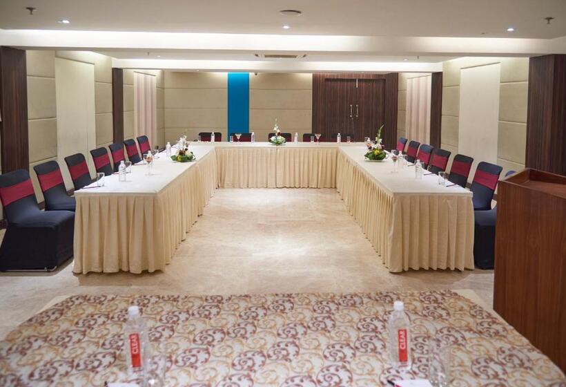 Fotos del hotel The P L Palace Agra:  9