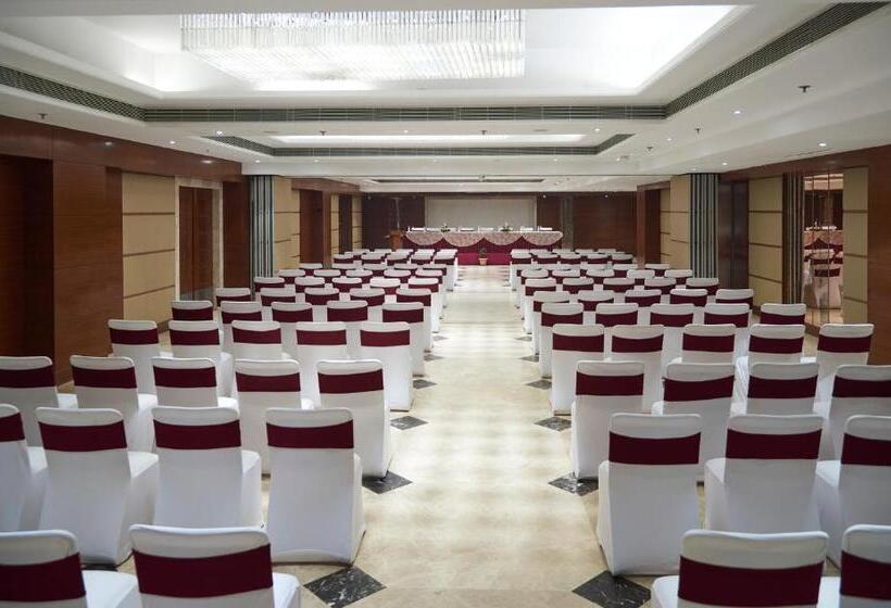 Fotos del hotel The P L Palace Agra:  20