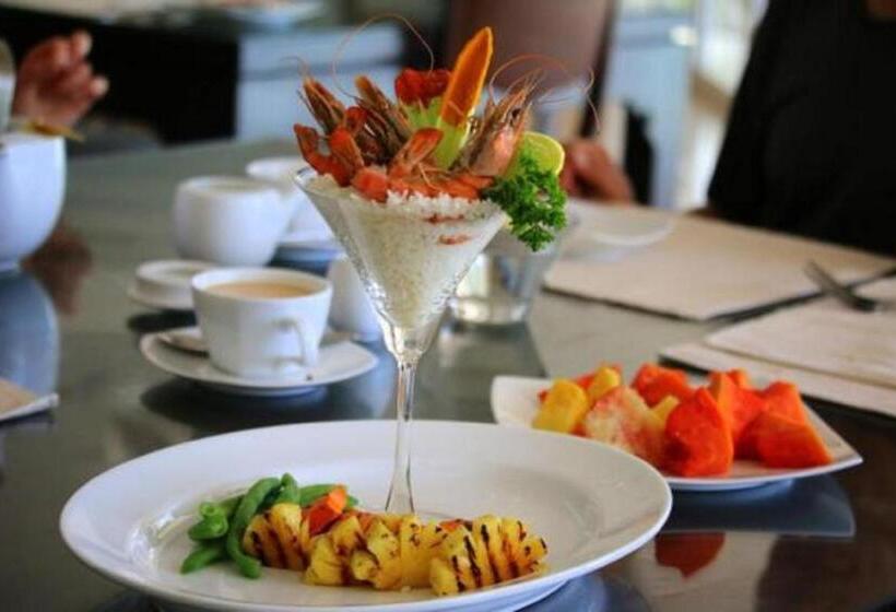 Fotos del hotel Sayura Beach:  4