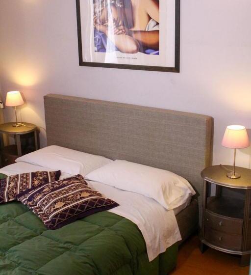 Fotos del hotel Duca's Guest House:  8