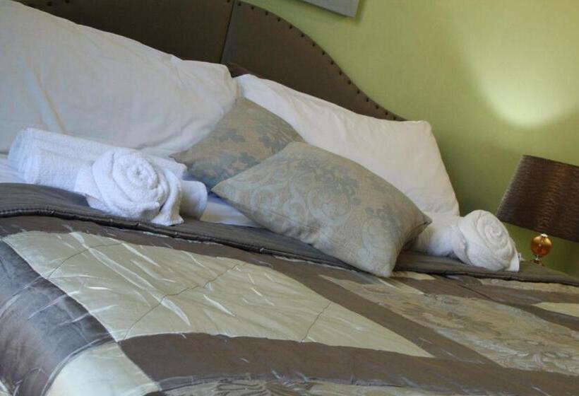 Fotos del hotel Duca's Guest House:  14