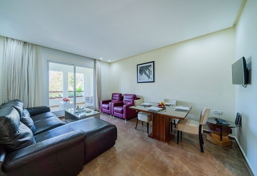 Fotos del hotel Mnar Castle:  2