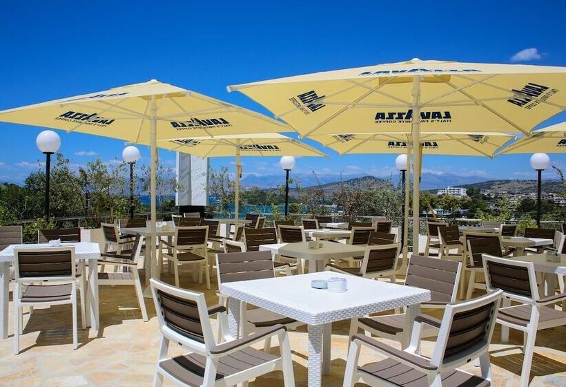 Fotos del hotel Luxury:  4