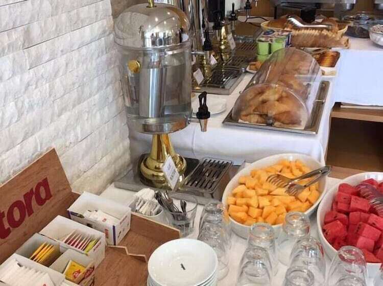 Fotos del hotel Luxury:  23