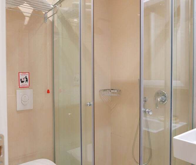 Fotos del hotel Luxury:  5