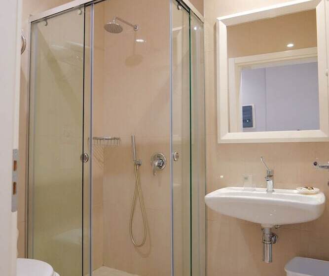 Fotos del hotel Luxury:  11