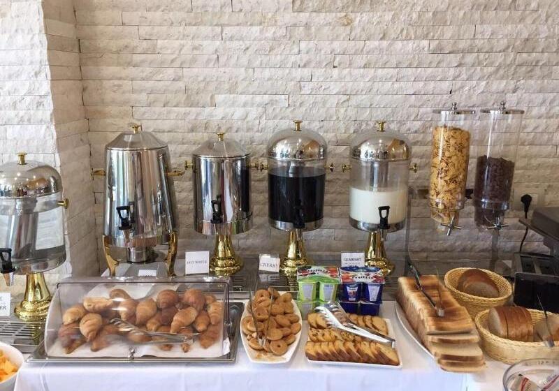 Fotos del hotel Luxury:  3