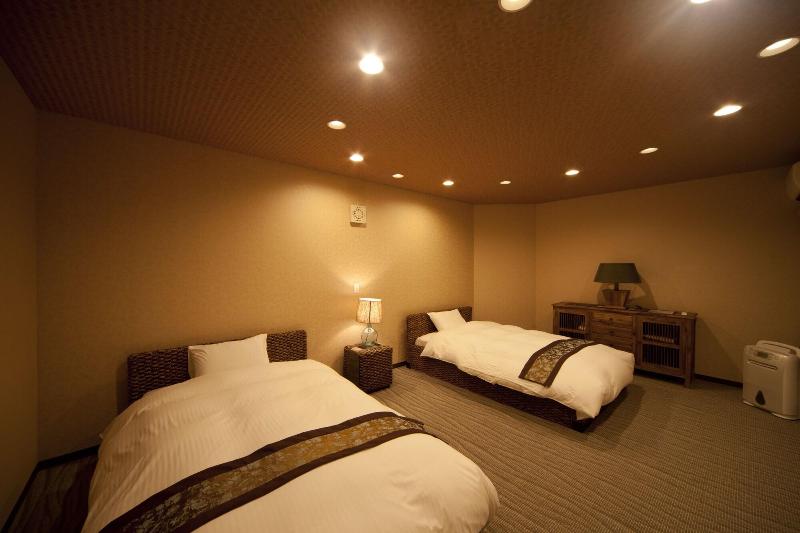 Alaise De Bale Ishigaki