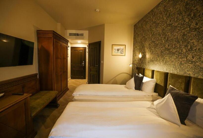 Fotos del hotel Pensiunea Nora:  16