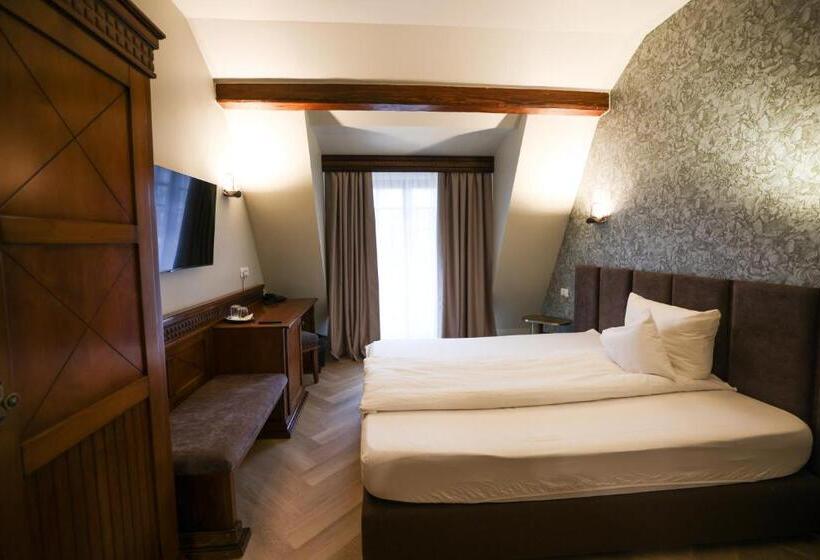 Fotos del hotel Pensiunea Nora:  23