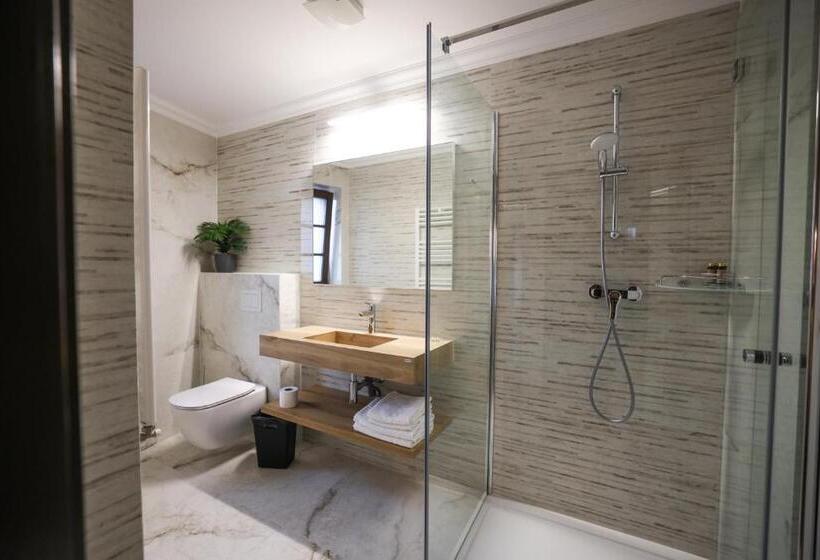 Fotos del hotel Pensiunea Nora:  12