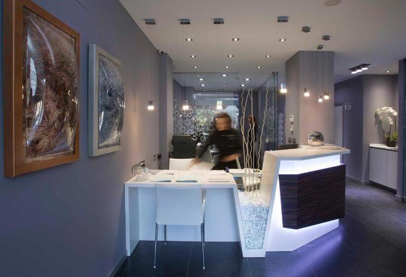 Fotos del hotel Salamanca Suite Studios:  3