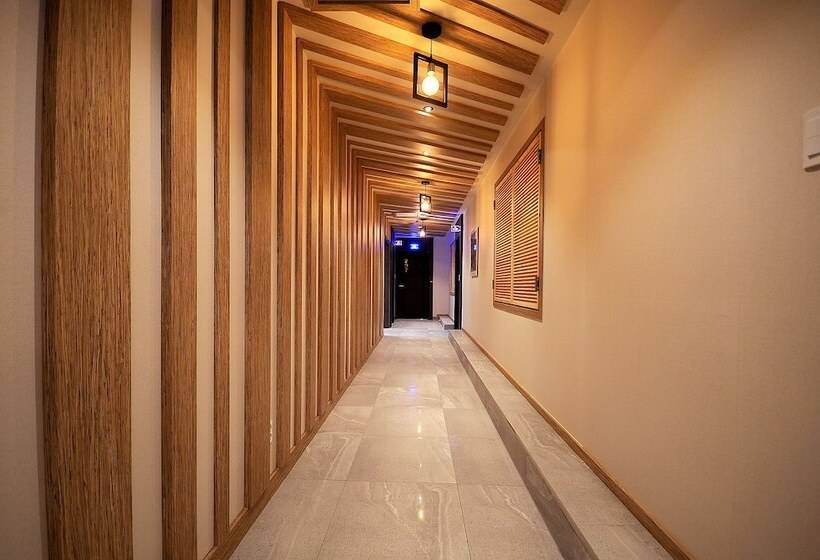 Fotos del hotel King:  22