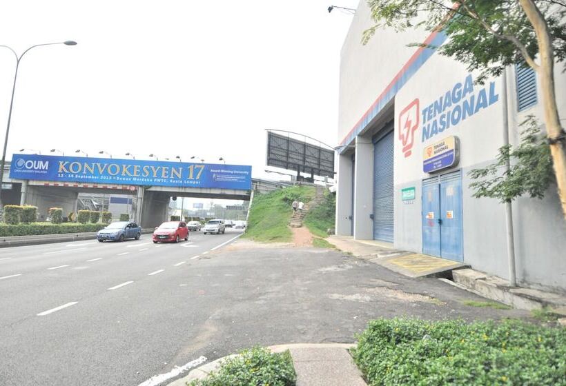 Fotos del hotel Best Kl City View At Regalia Residence:  22