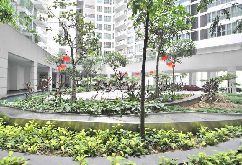 Fotos del hotel Best Kl City View At Regalia Residence:  18