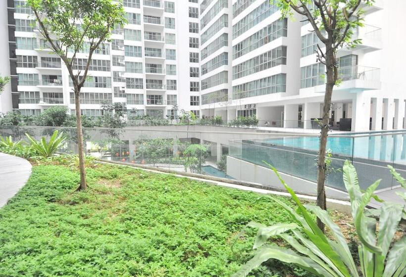 Fotos del hotel Best Kl City View At Regalia Residence:  17