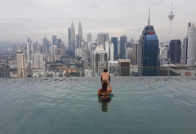 Fotos del hotel Best Kl City View At Regalia Residence:  23