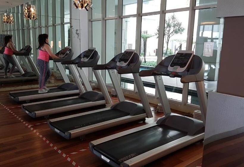 Fotos del hotel Best Kl City View At Regalia Residence:  5