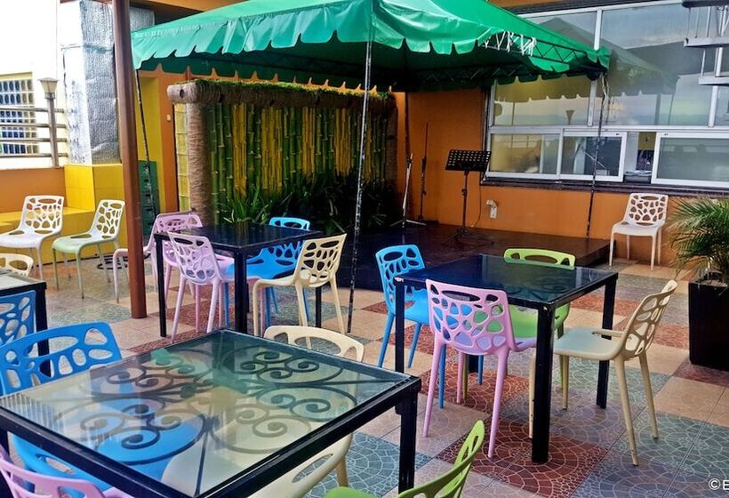 Fotos del hotel C & L Bay View Inn:  7