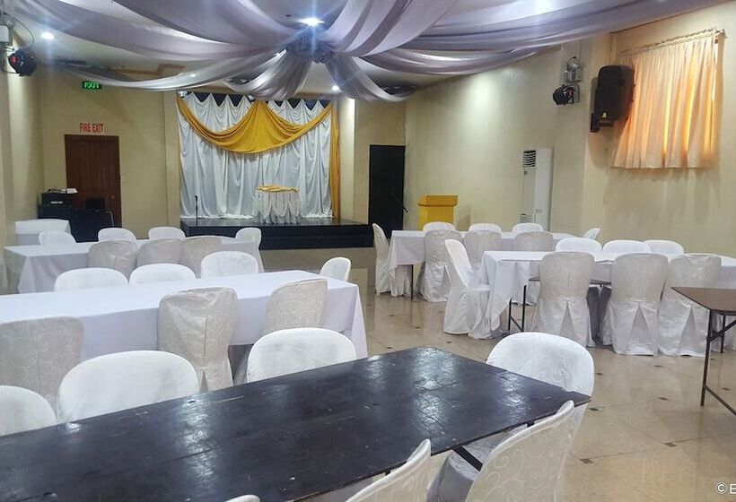 Fotos del hotel C & L Bay View Inn:  3