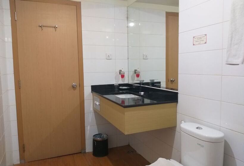 Fotos del hotel Airy Nagoya Raden Patah Libra Centre Batam:  4