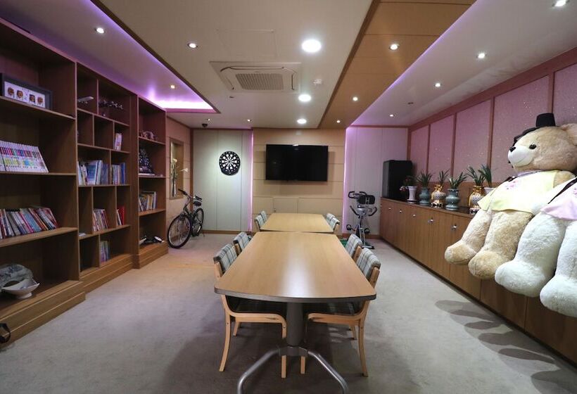 Fotos del hotel Airport:  5