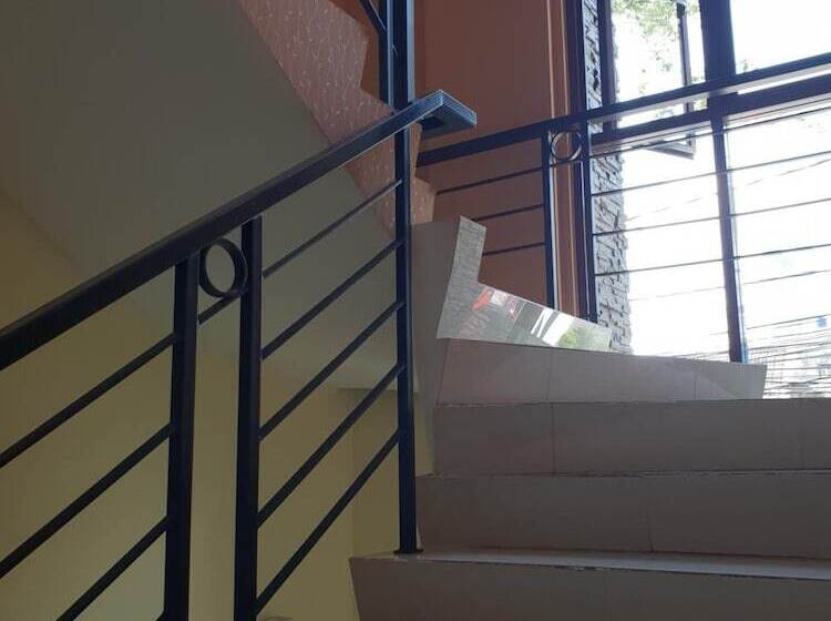 Fotos del hotel Griya Amartha Setiabudi Redpartner:  11