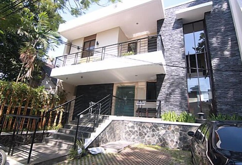 Fotos del hotel Griya Amartha Setiabudi Redpartner:  5