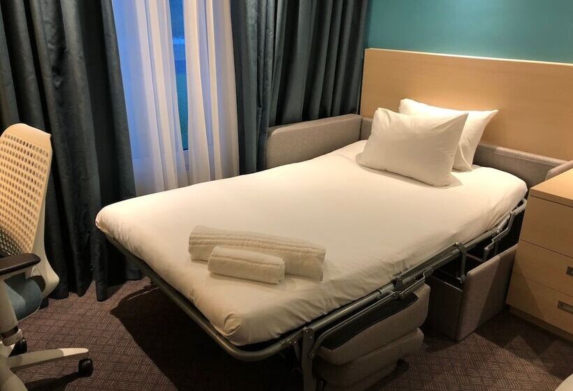 Fotos del hotel Hampton By Hilton Bristol Airport:  18