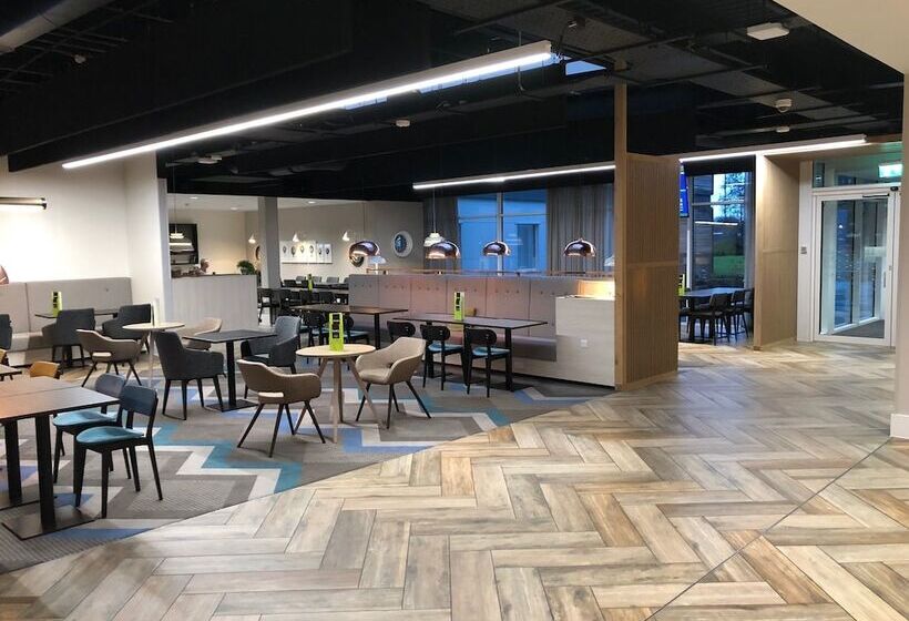 Fotos del hotel Hampton By Hilton Bristol Airport:  21