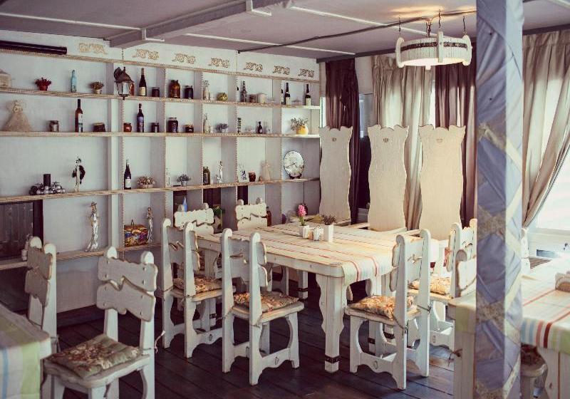 Fotos del hotel Nyvky Plaza Hotel:  5