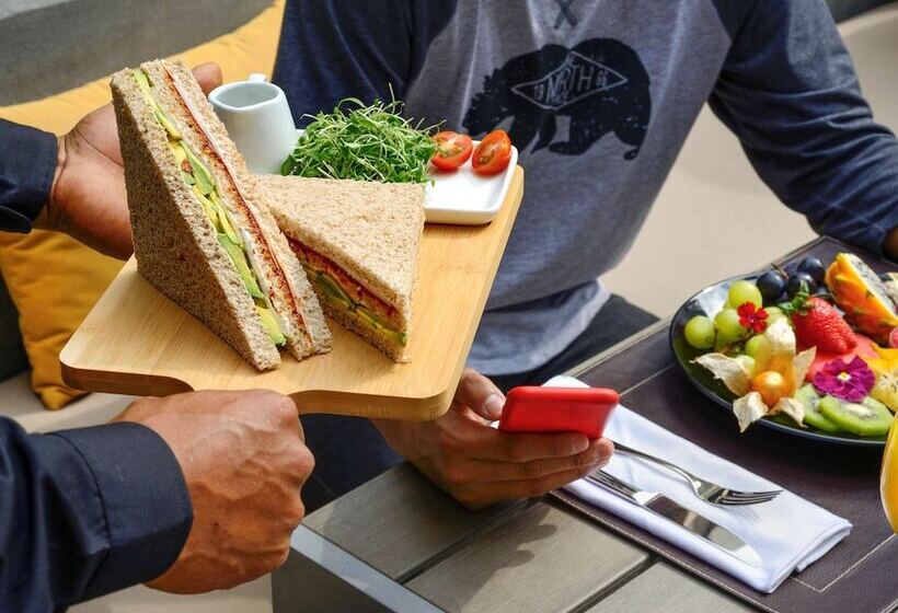 Fotos del hotel Mercure Ariosto Miraflores:  21