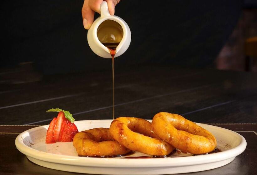 Fotos del hotel Mercure Ariosto Miraflores:  11