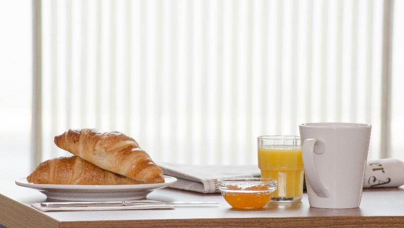 Fotos del hotel Premier Inn Köln City Süd:  16