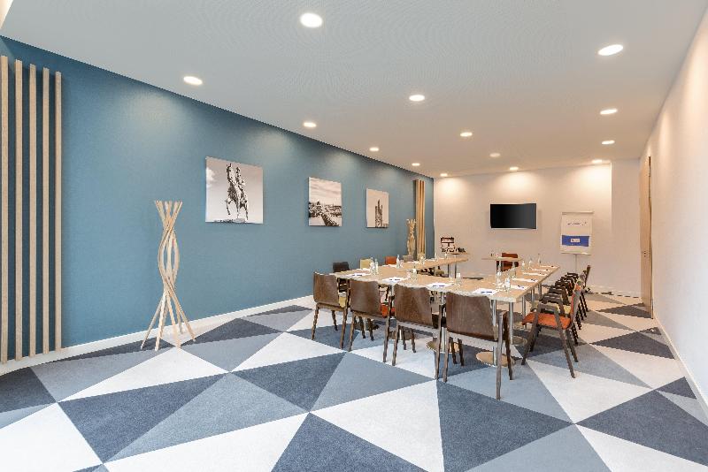 Fotos del hotel Premier Inn Köln City Süd:  5