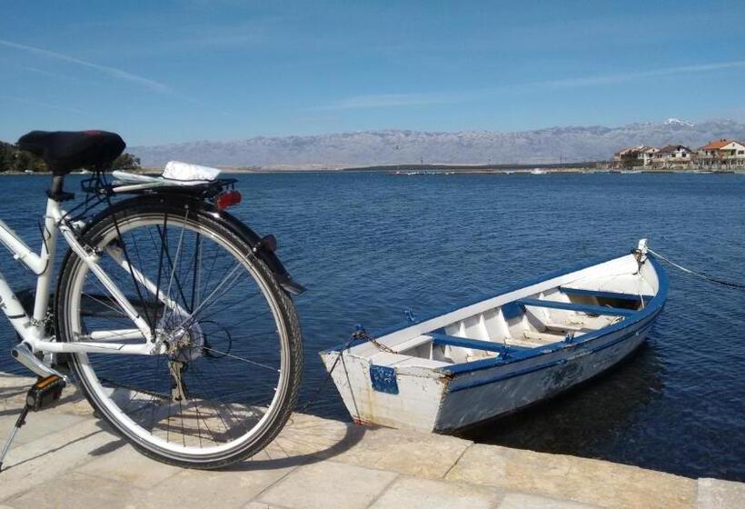 Fotos del hotel Aparthotel Lekavski:  6