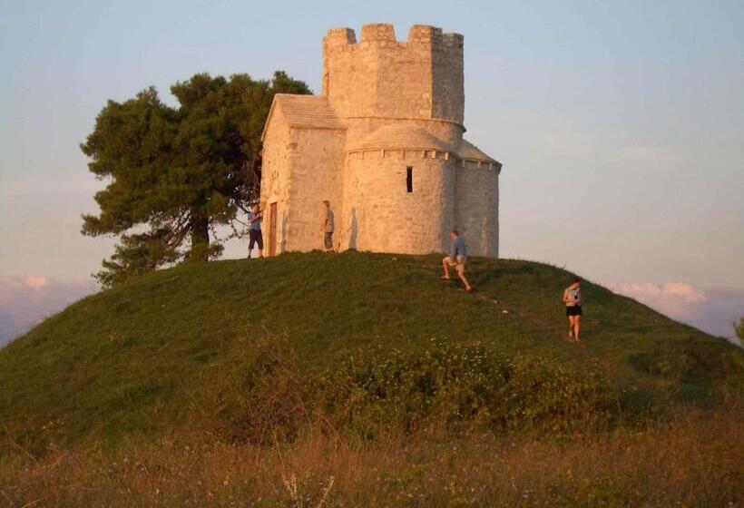 Fotos del hotel Aparthotel Lekavski:  16