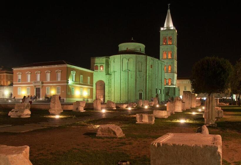 Fotos del hotel Aparthotel Lekavski:  14