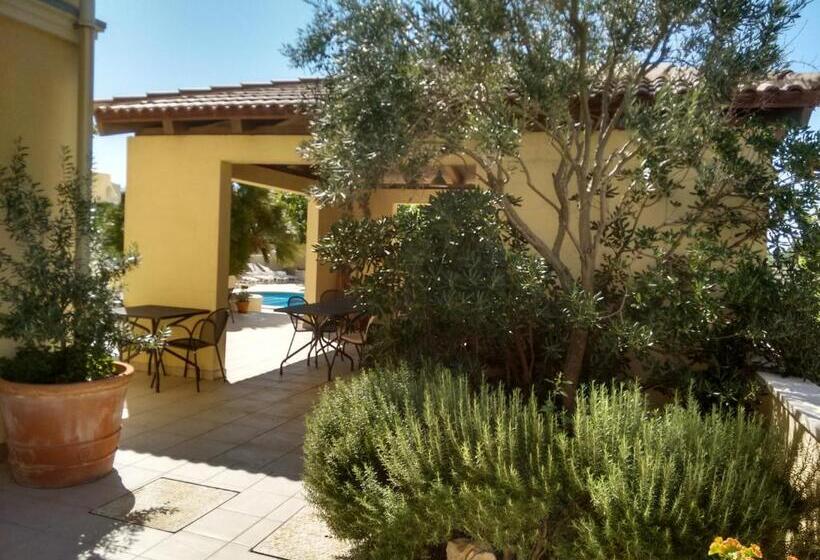 Fotos del hotel Aparthotel Lekavski:  4