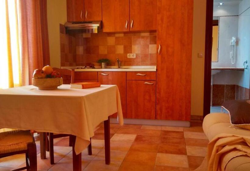 Fotos del hotel Aparthotel Lekavski:  5