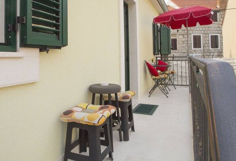 Fotos del hotel Central Old Town Rooms:  3