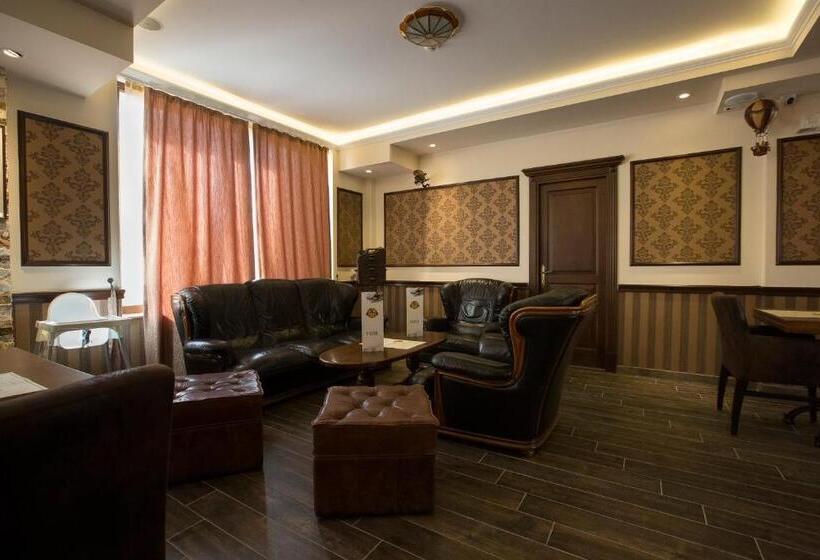 Fotos del hotel Aviator Boutique:  25