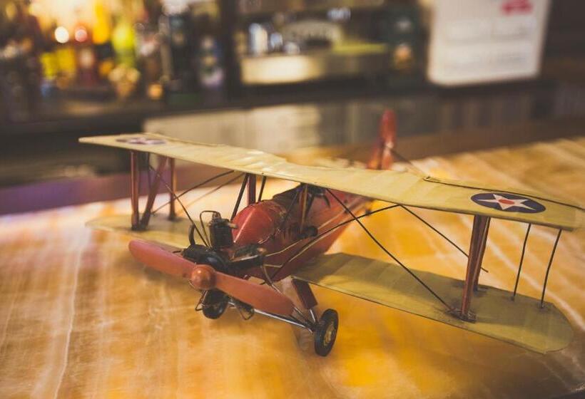 Fotos del hotel Aviator Boutique:  20