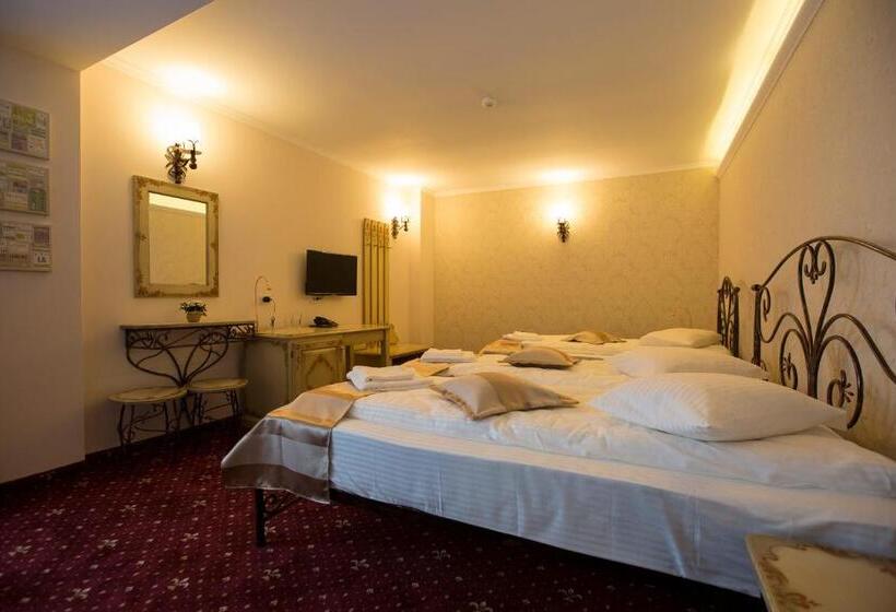 Fotos del hotel Aviator Boutique:  22