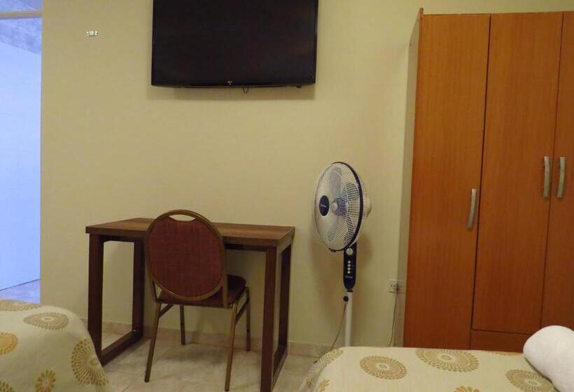 Fotos del hotel Las Flores:  23