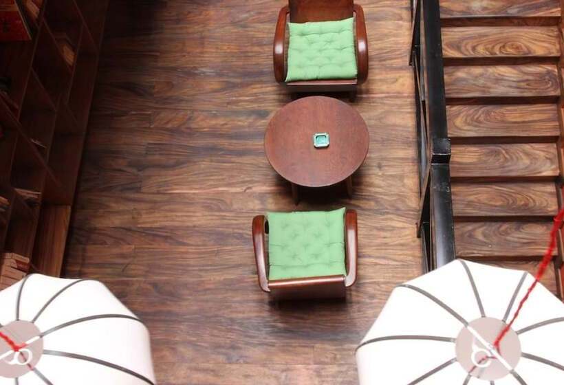 Villa Silk Road Hotel